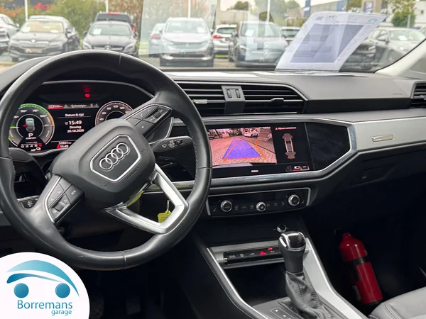 Audi Q3 (2022) — foto 16 van 55