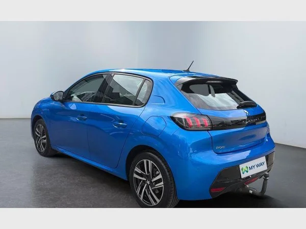 PEUGEOT 208 (2020) — foto 23 van 29