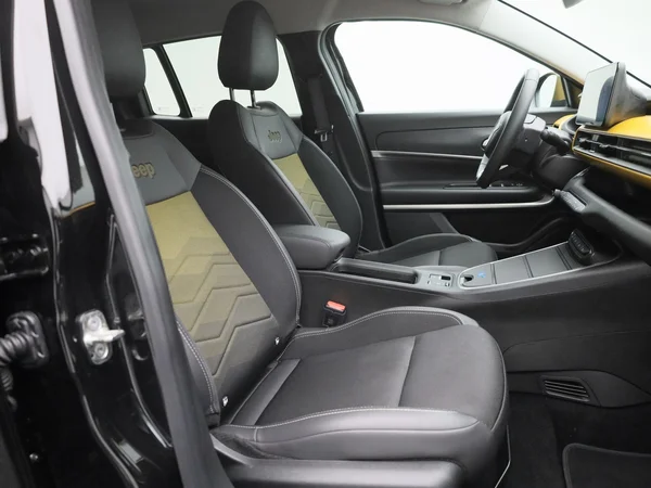 Jeep Avenger (2023) — foto 26 van 39