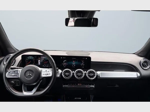 Mercedes-Benz GLB 200 (2022) — foto 4 van 28