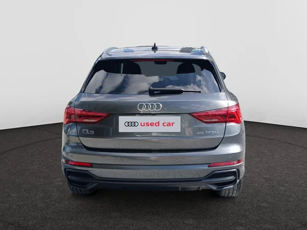 AUDI Q3 PHEV (2021) — foto 15 van 20