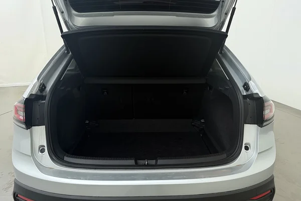 Volkswagen Taigo (2025) — foto 13 van 17