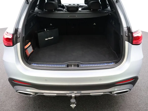 Mercedes-Benz GLC (2026) — foto 24 van 36