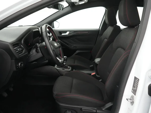 Ford Focus (2024) — foto 3 van 22