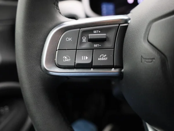 Jeep Avenger (2024) — foto 15 van 45