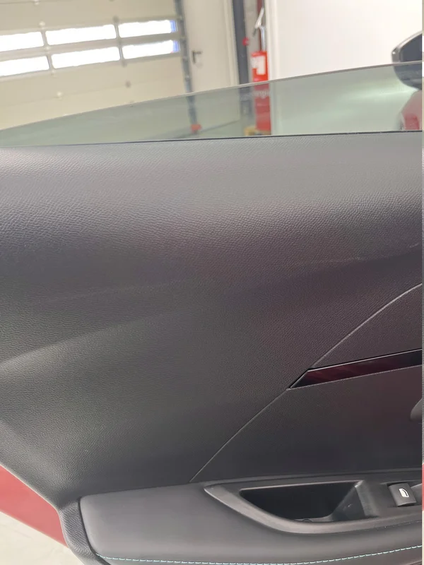 Peugeot E-208 (2022) — foto 96 van 99