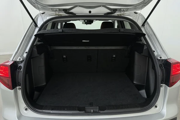 Suzuki Vitara (2021) — foto 15 van 19