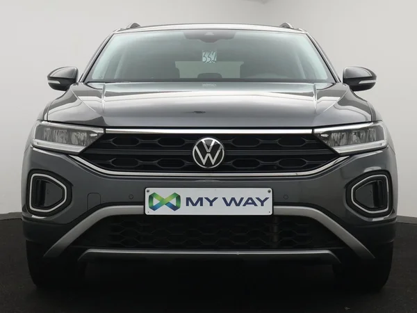 VOLKSWAGEN T-Roc (2024) — foto 19 van 26