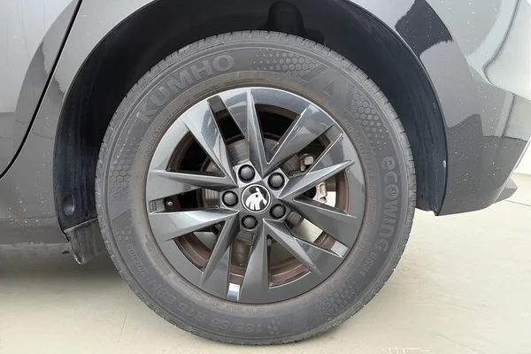 Skoda Fabia (2025) — foto 16 van 19