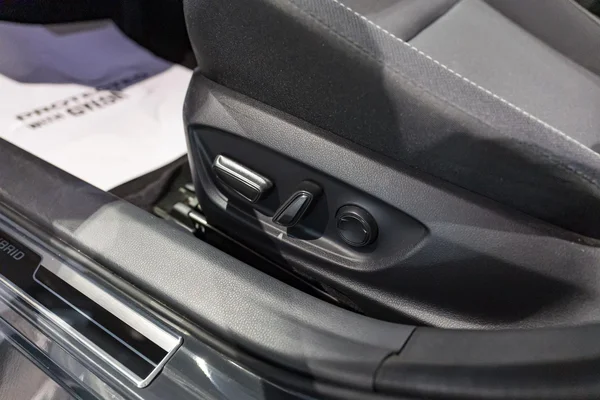 Toyota Prius (2024) — foto 17 van 37