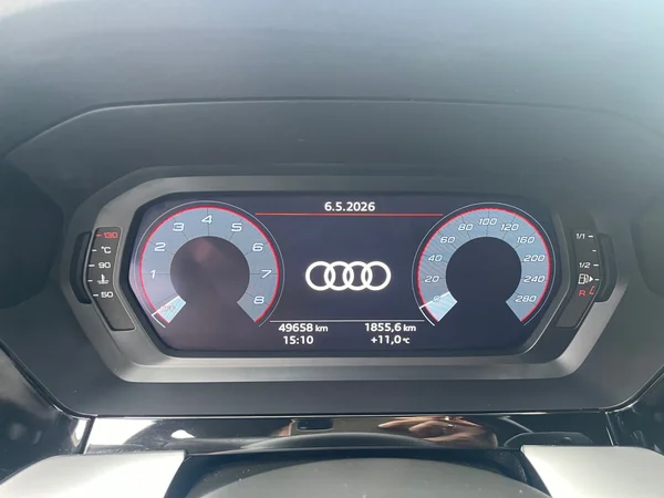 AUDI A3 Sportback (2023) — foto 19 van 20