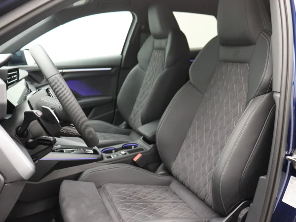 AUDI A3 Sportback PHEV (2025) — foto 14 van 16