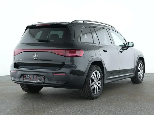Mercedes-Benz EQB (2025) — foto 4 van 11