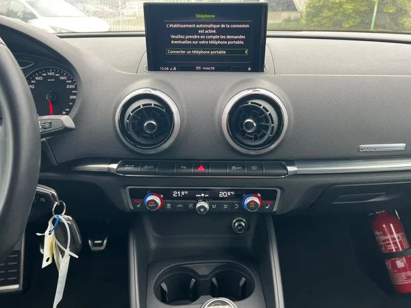 AUDI A3 Sedan Dsl (2019) — foto 18 van 18