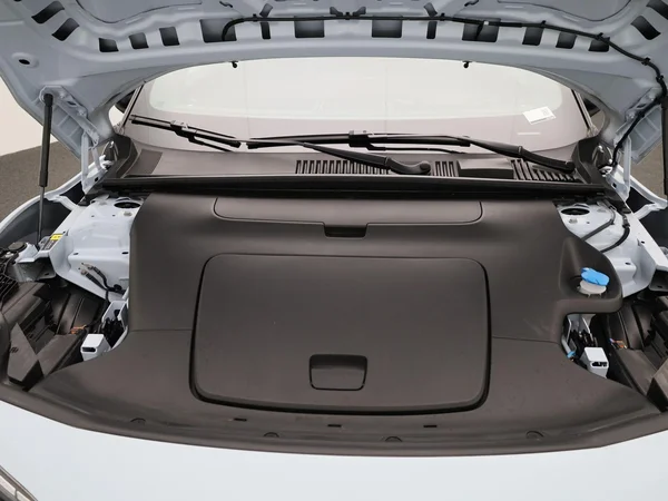 Volvo EX30 (2024) — foto 33 van 48