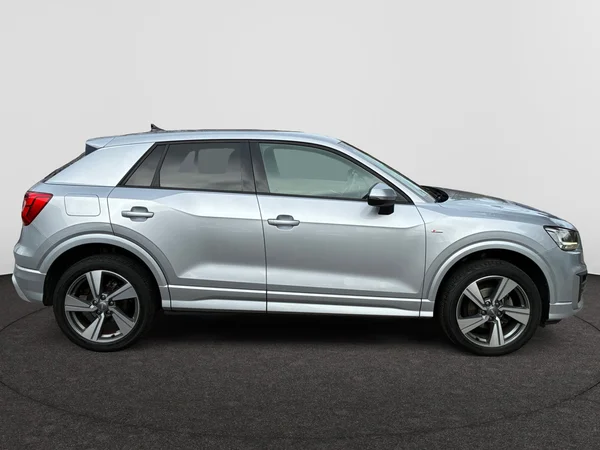 AUDI Q2 (2020) — foto 20 van 24
