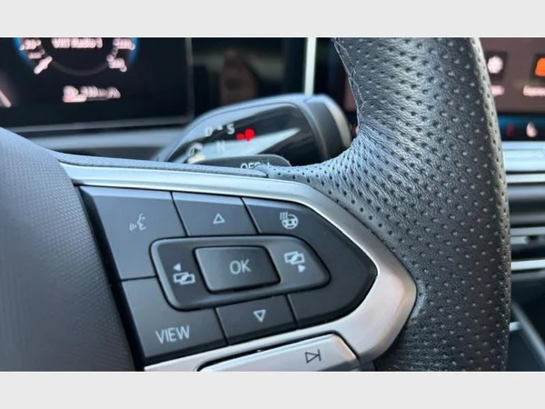 Volkswagen Tiguan (2024) — foto 6 van 26
