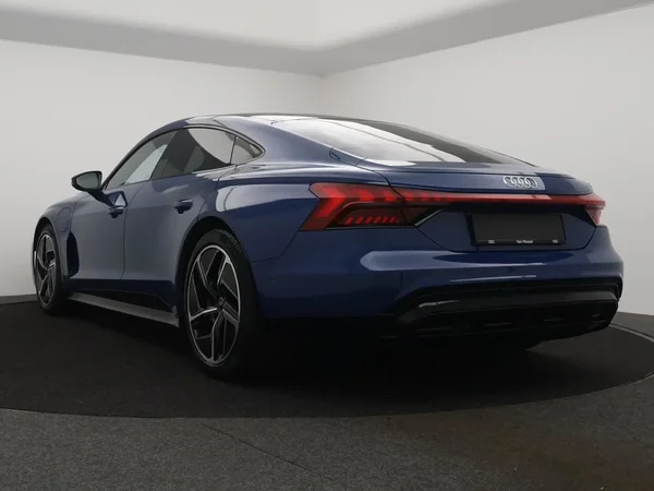 Audi e-tron GT (2021) — foto 22 van 30