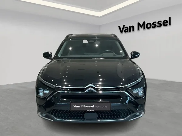 Citroën C5 X (2024) — foto 10 van 17