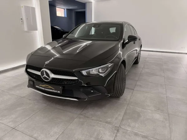 Mercedes-Benz CLA (2023) — foto 18 van 21