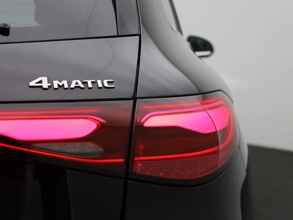 Mercedes-Benz GLC (2025) — foto 41 van 49