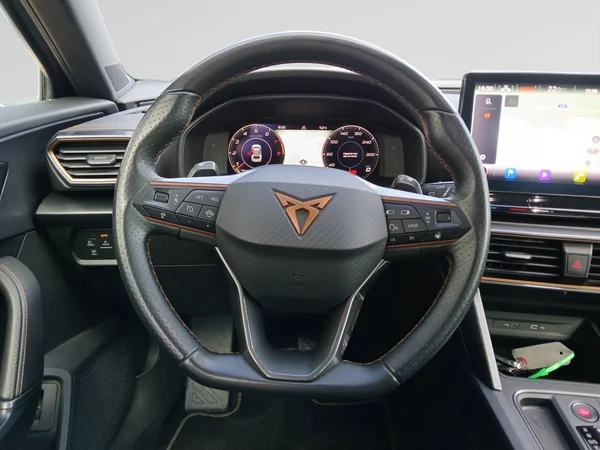CUPRA Formentor (2023) — foto 17 van 19