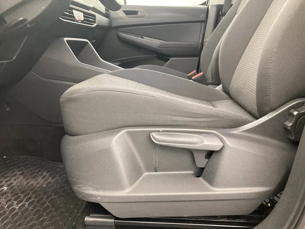 VOLKSWAGEN Caddy (2024) — foto 27 van 36