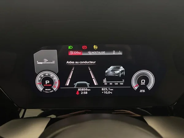 AUDI A3 Sedan (2023) — foto 8 van 30