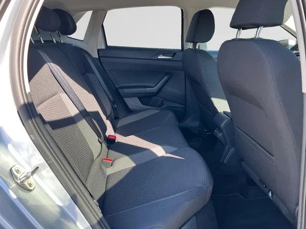 VOLKSWAGEN Polo (2023) — foto 4 van 18