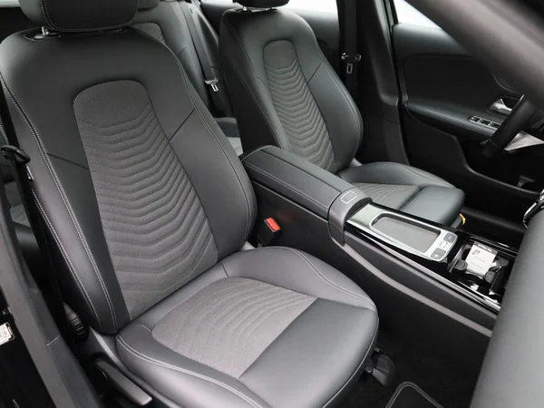 Mercedes-Benz A-Klasse (2023) — foto 33 van 44