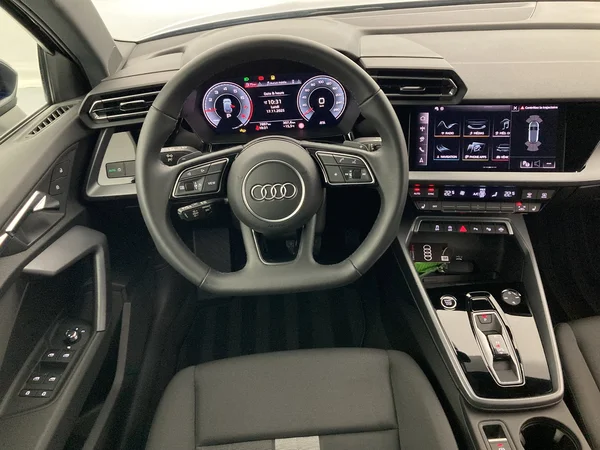 AUDI A3 Sportback (2024) — foto 30 van 36