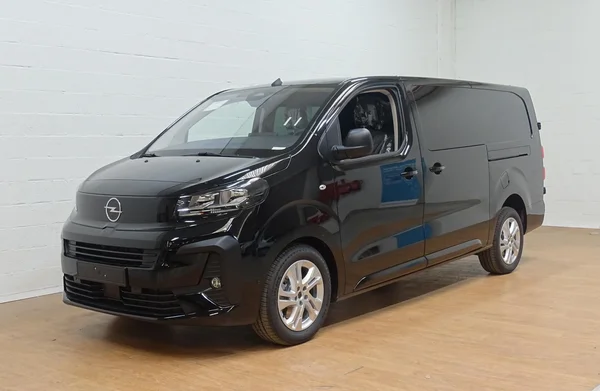 Opel Vivaro (2026) — foto 12 van 25