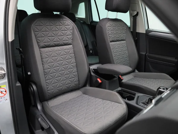 Volkswagen Tiguan (2022) — foto 36 van 48
