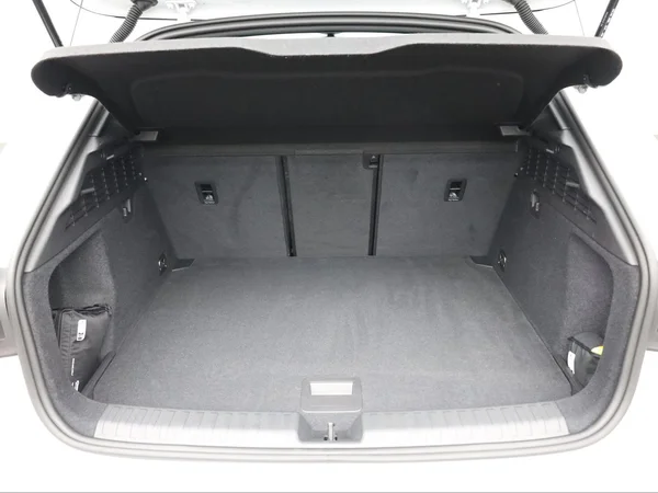 AUDI A3 Sportback (2025) — foto 2 van 21