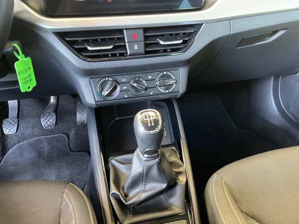 SKODA Scala (2024) — foto 3 van 21