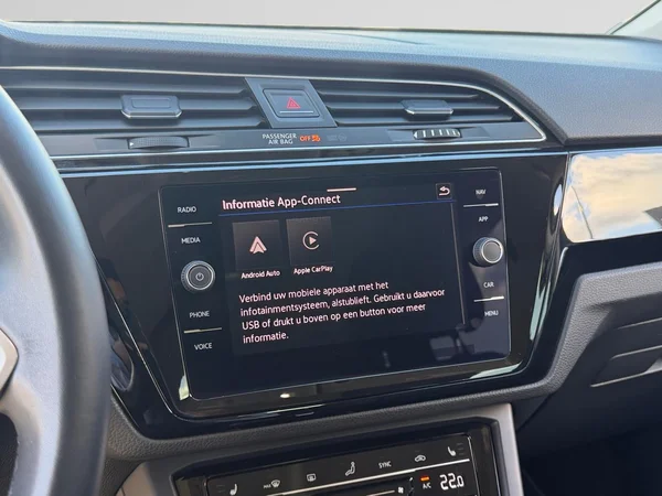 VOLKSWAGEN Touran (2025) — foto 11 van 24
