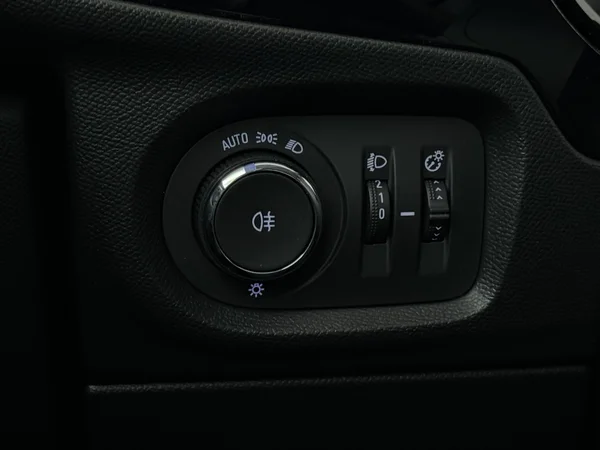 OPEL Corsa (2022) — foto 18 van 27