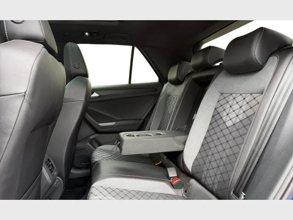 Volkswagen T-Roc (2023) — foto 6 van 25
