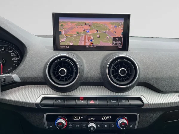 AUDI Q2 (2022) — foto 3 van 22