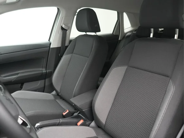VOLKSWAGEN Polo (2026) — foto 24 van 25