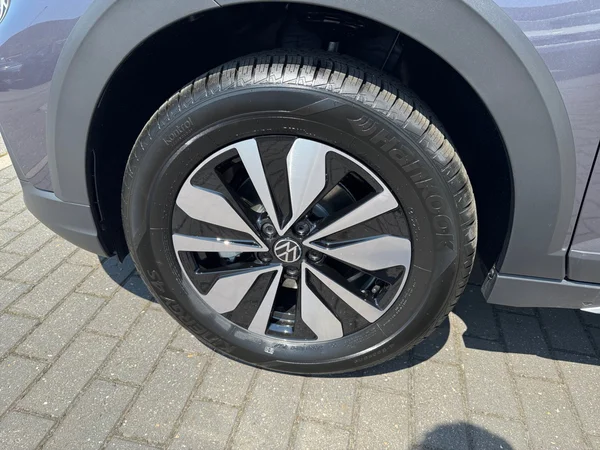 VOLKSWAGEN Taigo (2025) — foto 19 van 24