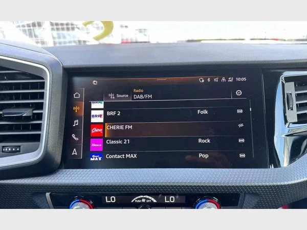 Audi A1 Sportback (2023) — foto 15 van 29