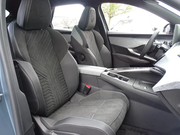 Peugeot e-3008 (2026) — foto 4 van 25