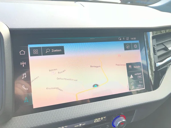 AUDI A1 Sportback (2019) — foto 12 van 22