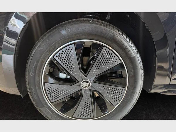 SKODA Kamiq (2026) — foto 21 van 26