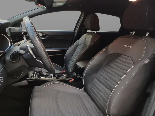 Kia ProCeed (2023) — foto 2 van 26