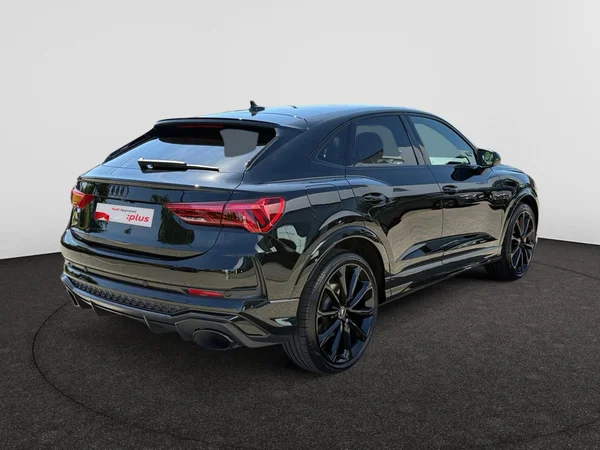 AUDI RS Q3 Sportback (2021) — foto 10 van 19