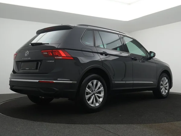 VOLKSWAGEN Tiguan eHybrid (PHEV) (2022) — foto 12 van 26