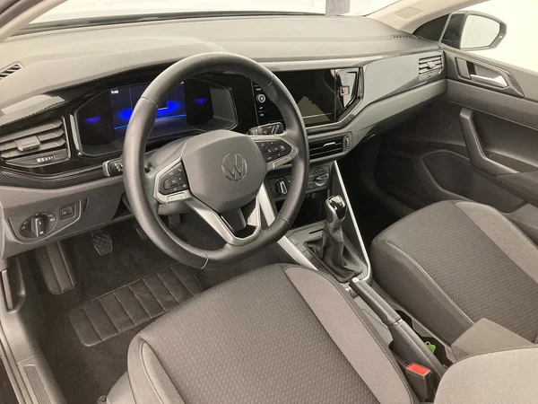 VOLKSWAGEN Polo (2025) — foto 6 van 36