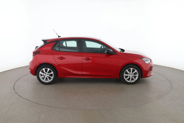 Opel Corsa (2021) — foto 10 van 14